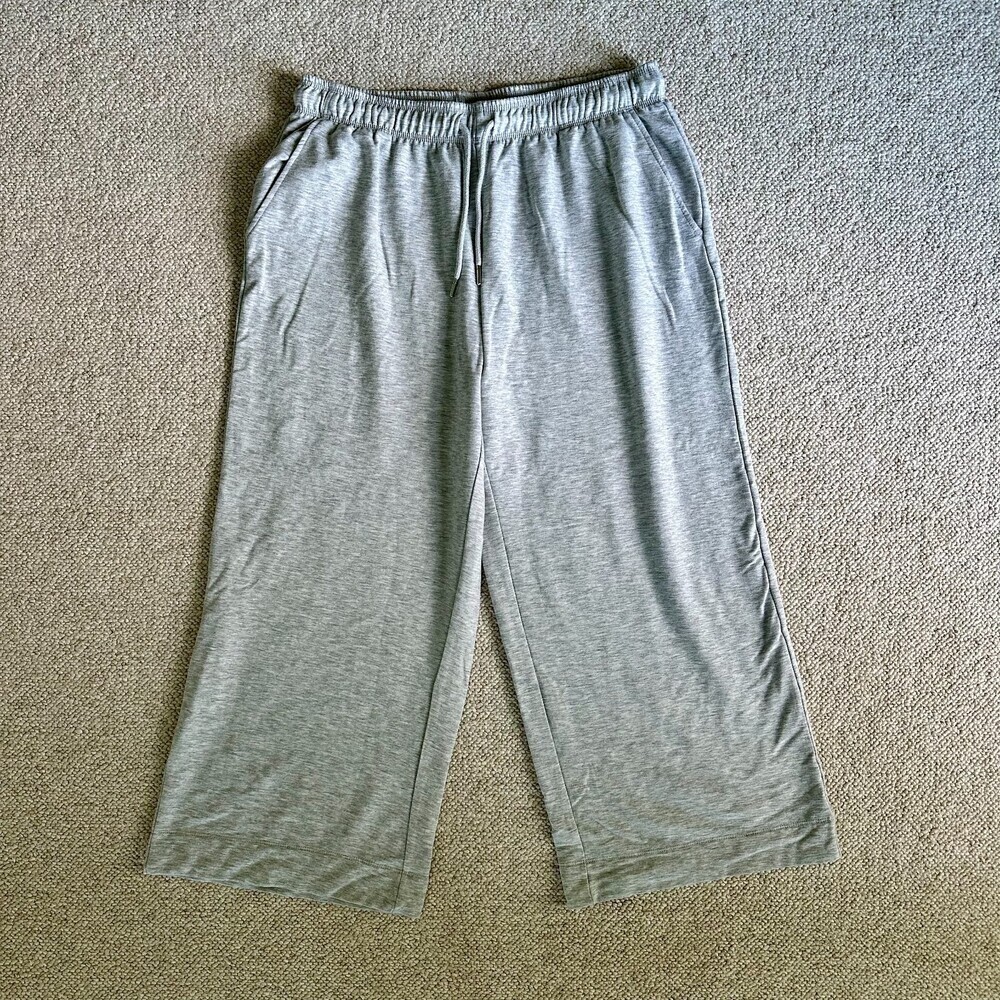 Halston Studio Grey Fleece Wide Leg Cropped Sweatpants Gauchos Sz Large